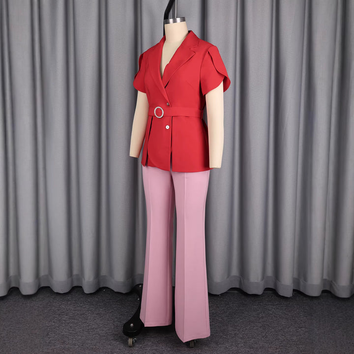 Damen Elegantes Blazer-Oberteil mit taillierter Silhouette und Schmuckknopf Echo Archiv