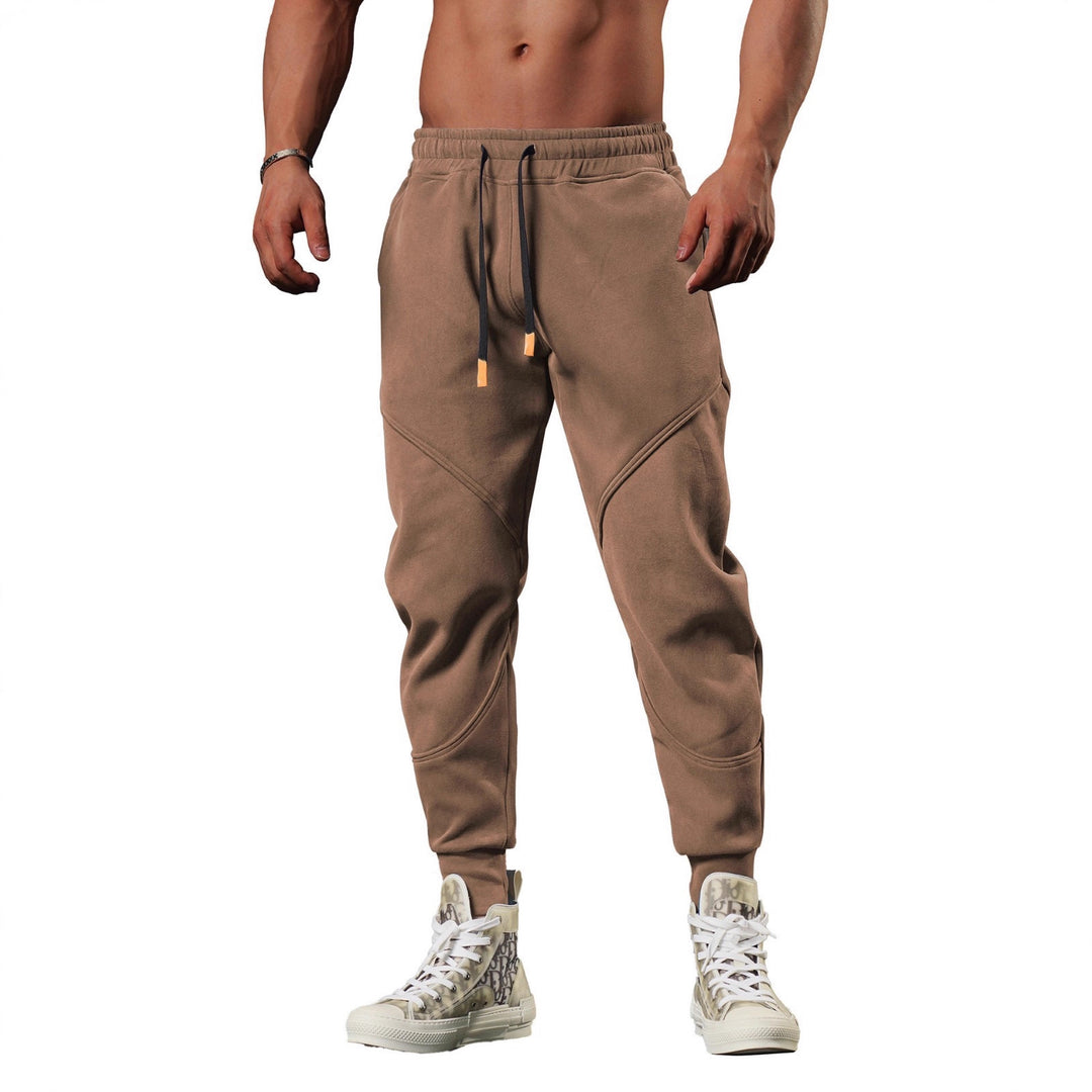 Herren Sportliche Sweatpants mit innovativem Schnitt und praktischen Taschen Echoarchiv