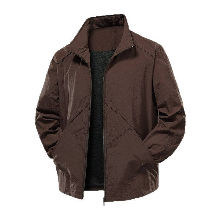 Herren Leichte technische Windjacke mit Mesh‑Futter und Stehkragen Echoarchiv