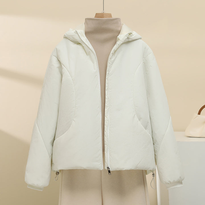 Damen gesteppte Kapuzenjacke mit kurzem Boxy‑Schnitt, verstellbarem Saum und wärmender Wattierung – Célinea