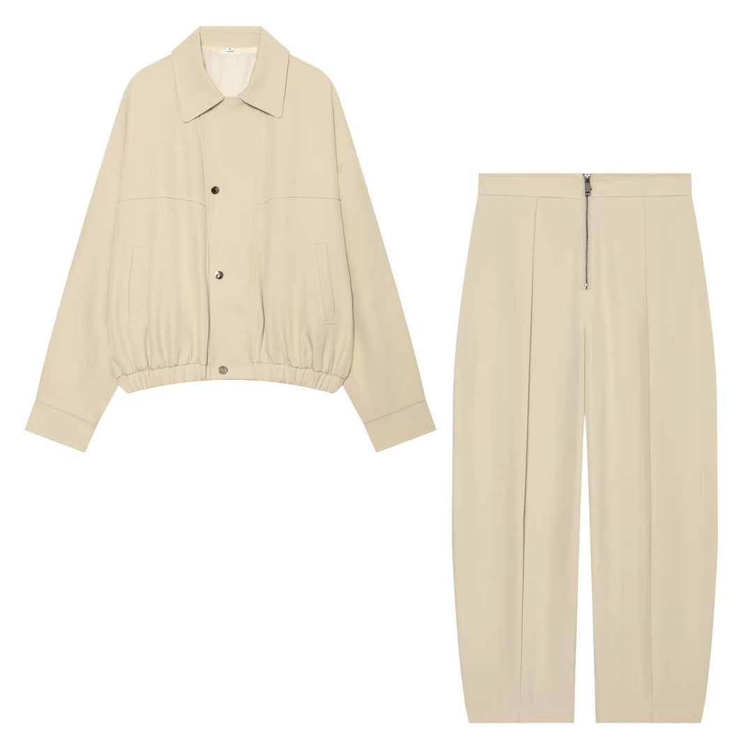 Damen Kurzgeschnittene Utility Blousonjacke mit Tunnelzugbund und aufgesetzten Eingrifftaschen Echo Archiv