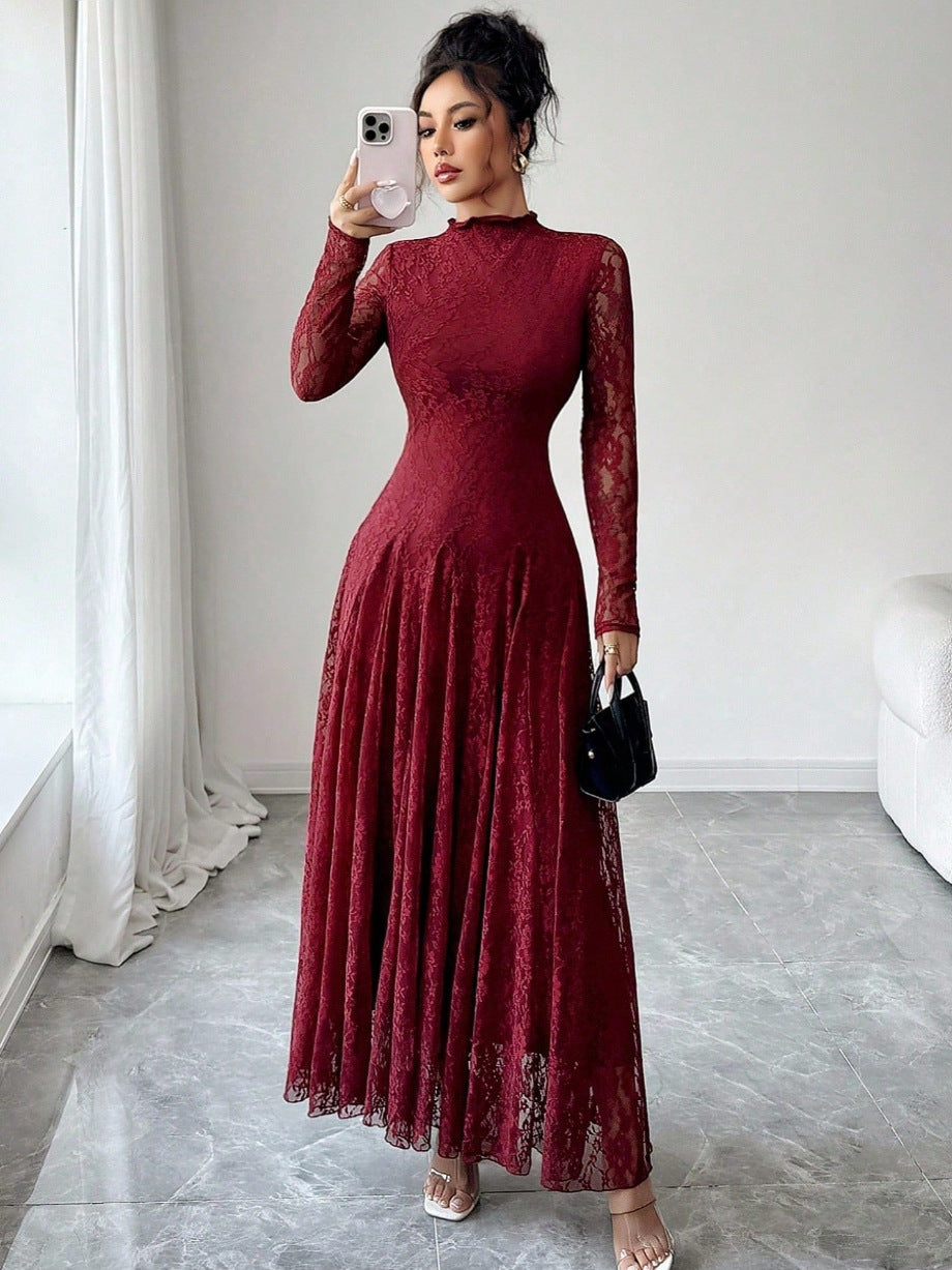 Damen Elegantes Hochzeitskleid mit Spitzenärmeln Echo Archiv