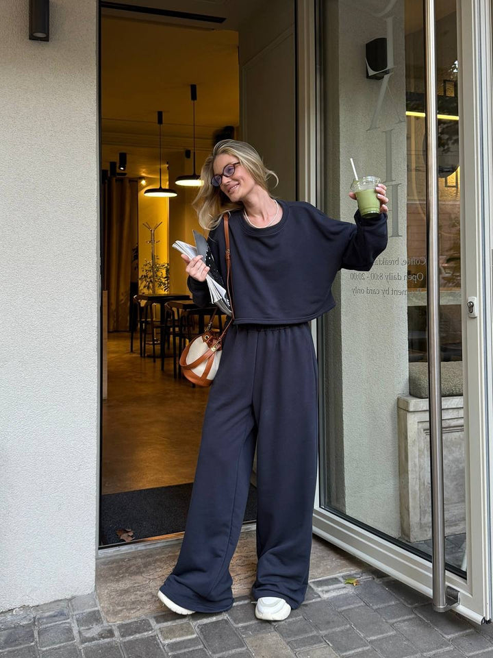 Damen Oversize-Lounge-Set mit kurzem Sweatshirt und weiter Jogginghose – Avérine