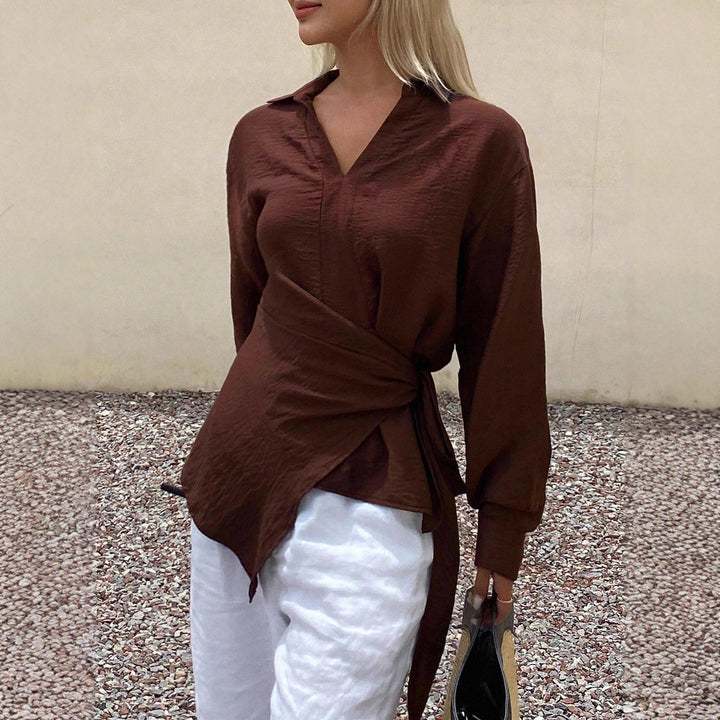 Damen Asymmetrische V‑Ausschnitt Bluse mit Hemdkragen und Ballonärmeln – Avérine