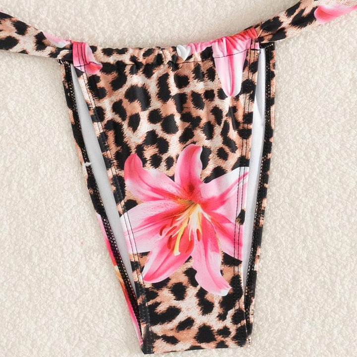 Damen Bikini-Set mit floralem Leopardenmuster und elegantem Knotendetail Echo Archiv