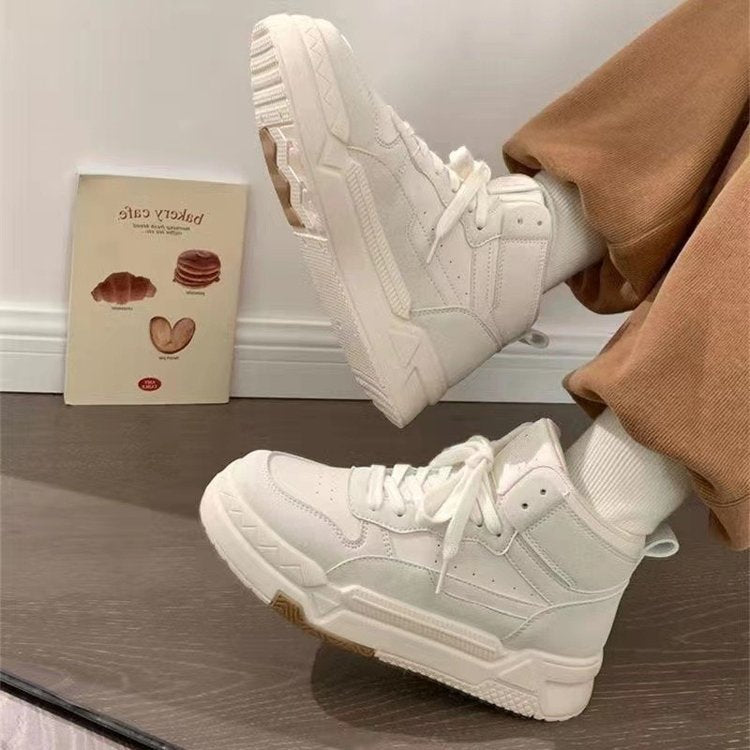 Damen Hochwertige High-Top Sneakers mit innovativer Dämpfung und modernem Design Echo Archiv
