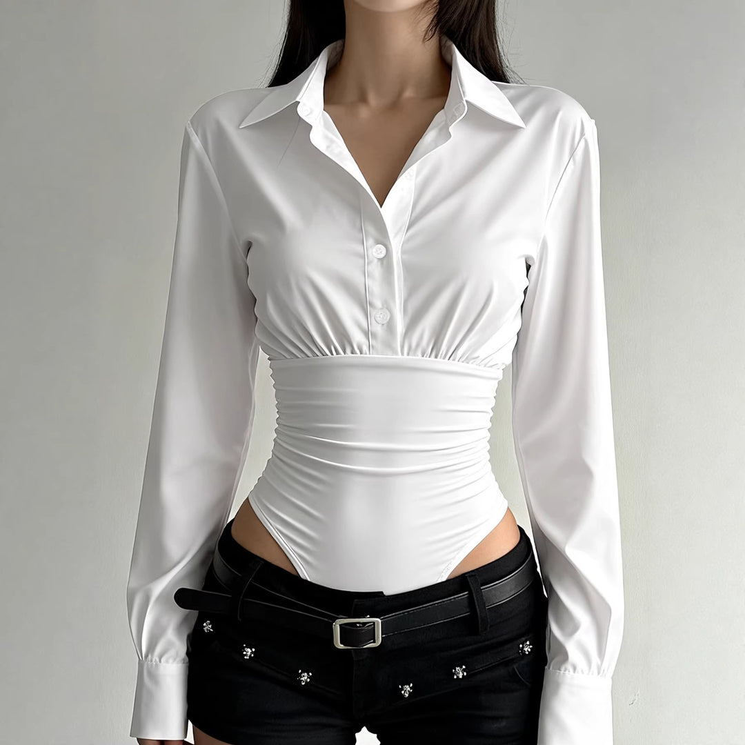 Damen eleganter Bodysuit mit feinem Kragen und Knopfdetails Echo Archiv