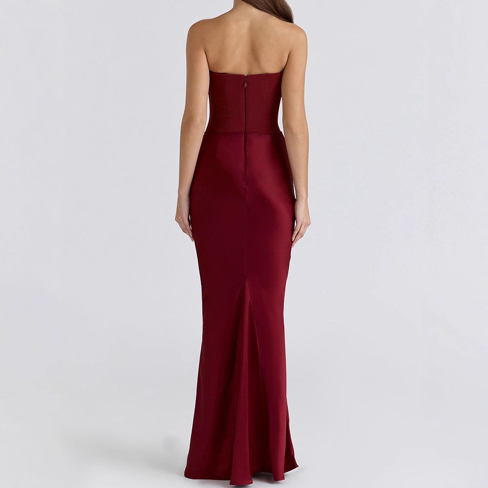 Damen Elegantes Abendkleid mit strukturiertem Corsage-Oberteil und fließendem Rock Echo Archiv