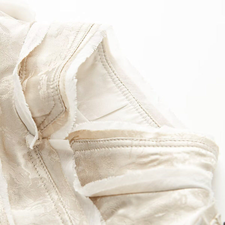 Damen Ornamentale Militärjacke aus Jacquard mit asymmetrischer Zierknopfleiste Echo Archiv