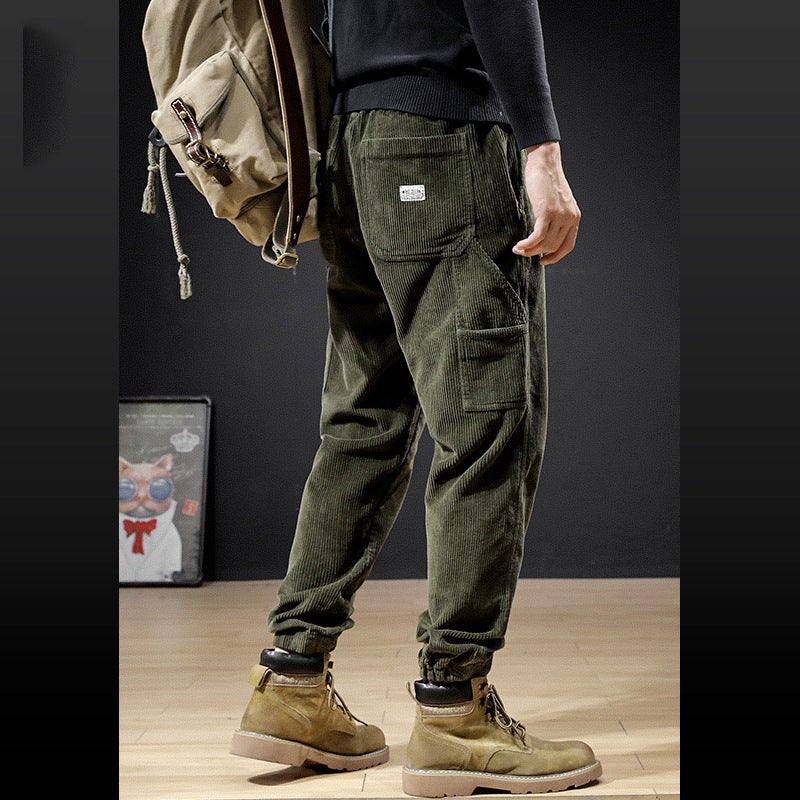 Herren Cordhosen mit praktischen Taschen und elastischem Bund Echoarchiv