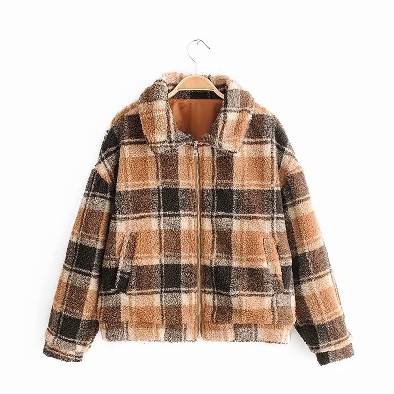 Damen Karierte Teddyjacke mit Reißverschluss, Oversize‑Schnitt und Kunstfellfutter Echo Archiv