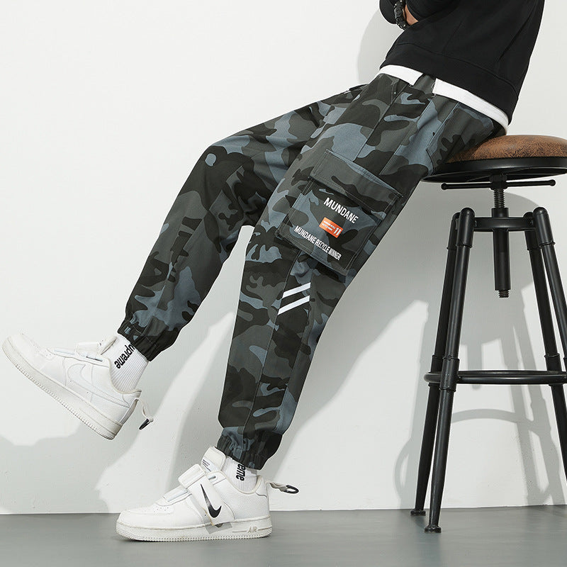 Herren Urbanes Camouflage-Jogger mit Utility-Taschen und elastischem Knöchelsaum Echo Archiv