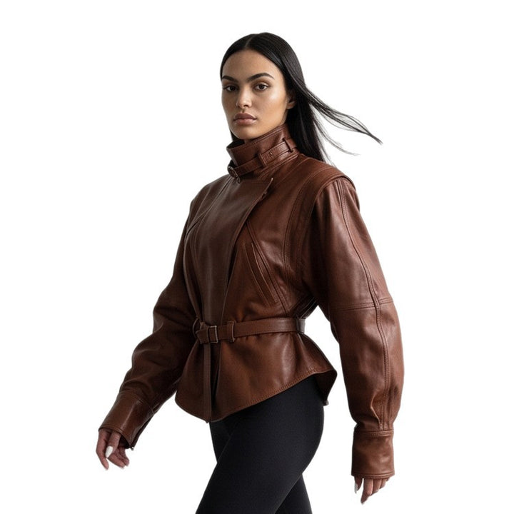 Damen Taillierte Kunstlederjacke mit Stehkragen, Nackenriemen und figurformendem Taillengürtel Echoarchiv