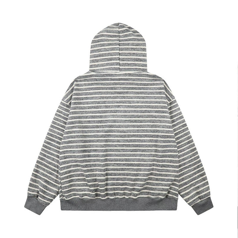 Damen Oversize Kapuzen‑Sweatjacke mit gestreiftem Jacquard, durchgehendem Reißverschluss und Kunstfell‑Kapuze Echoarchiv