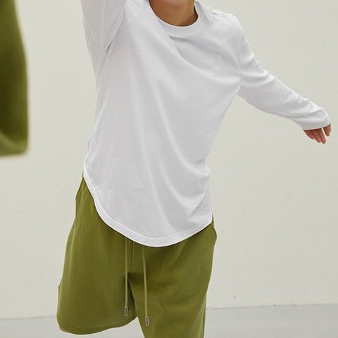 Damen Langarm-Basicshirt aus Bio-Baumwolle mit Rundhalsausschnitt und schmaler Passform Echo Archiv