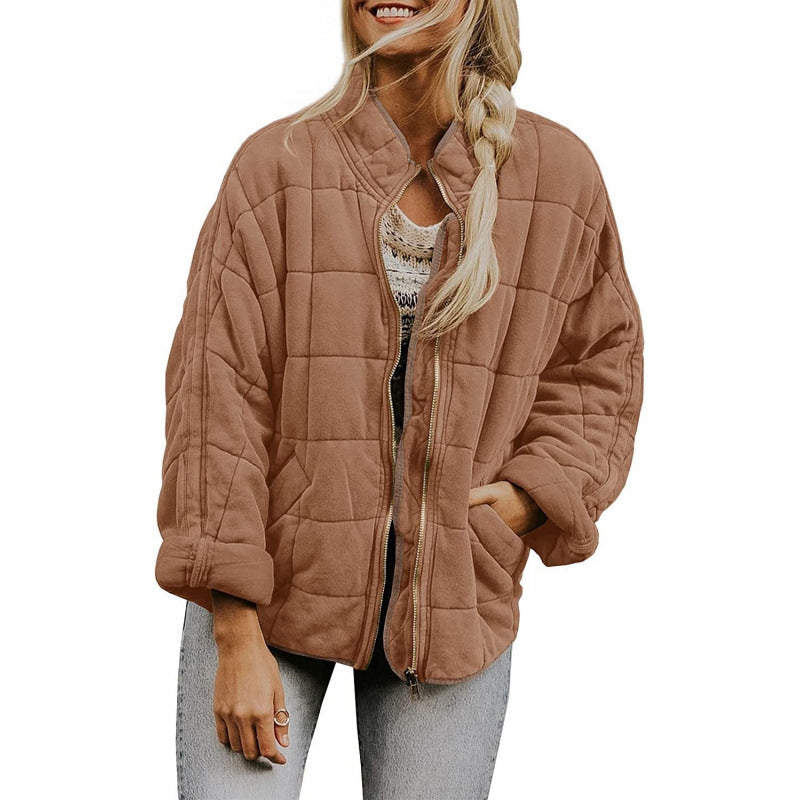 Damen Steppjacke im Oversized Schnitt mit Stehkragen und verdecktem Reißverschluss – Célinea
