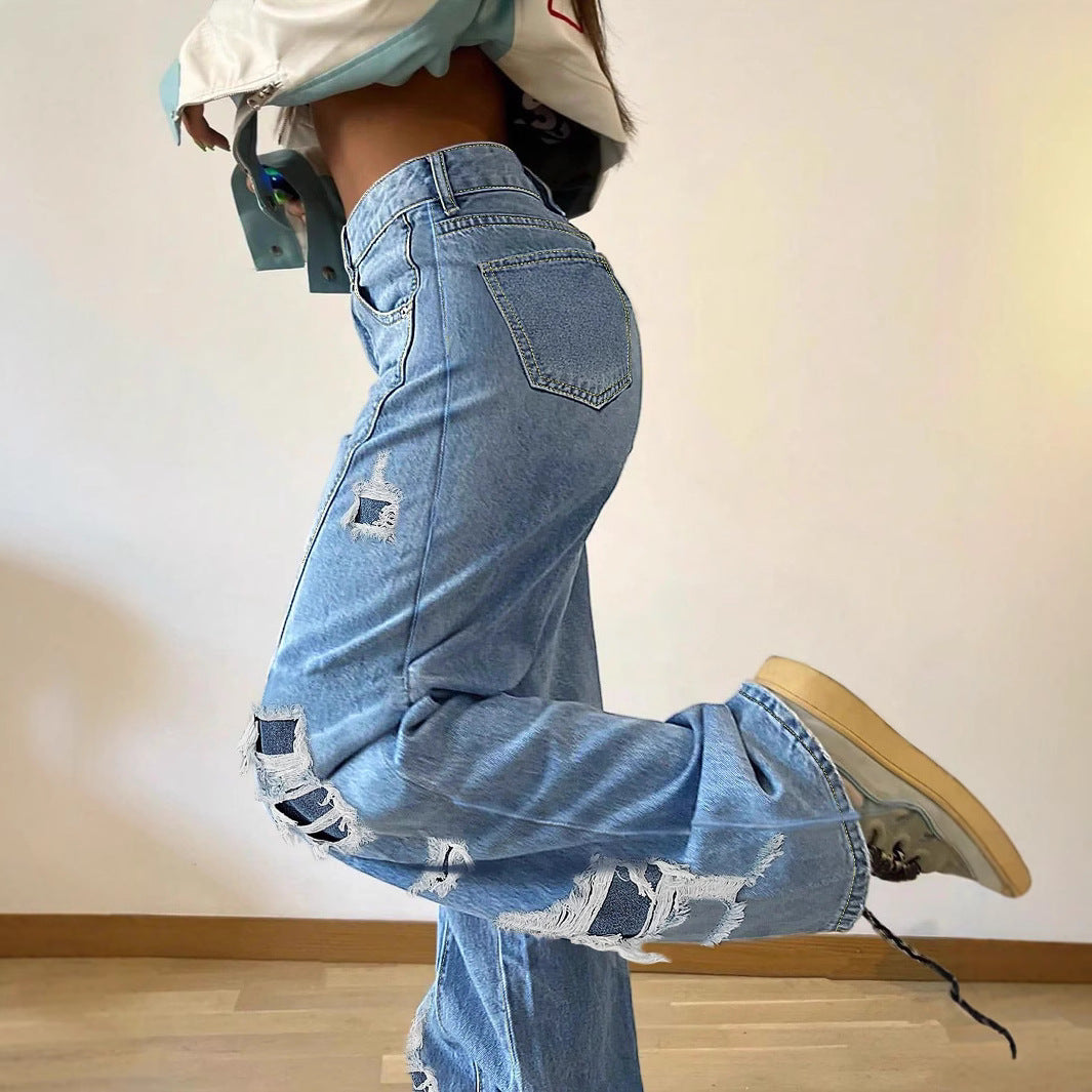 Damen weite Destroyed-Jeans mit seitlichen Cutouts und kontrastierten Unterlagen Echo Archiv