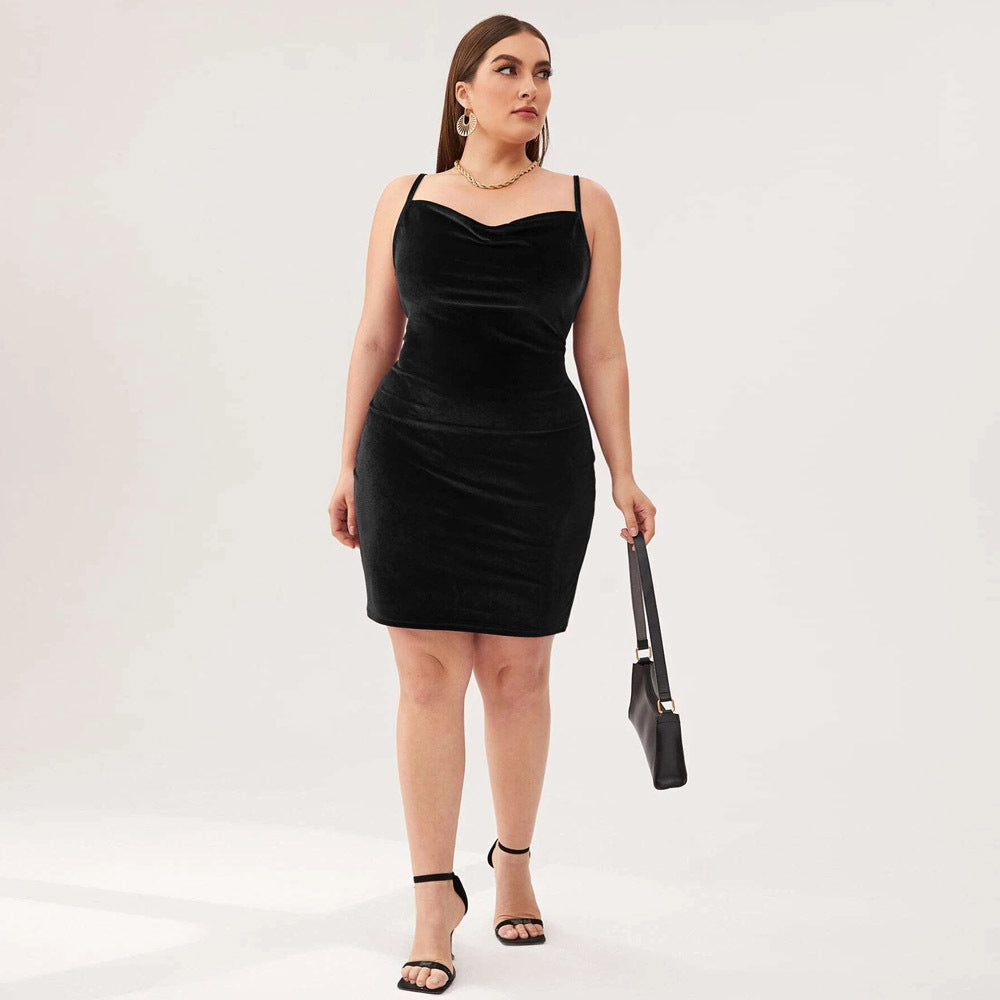 Damen elegantes, figurbetontes Partykleid aus Samt Echo Archiv