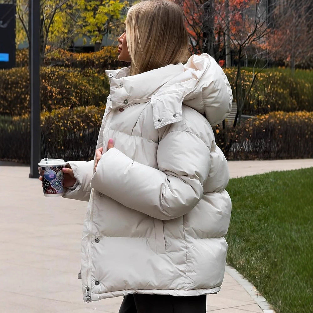 Damen Kurze winddichte Stepp‑Pufferjacke mit abnehmbarer Kapuze und hohem Stehkragen Echoarchiv