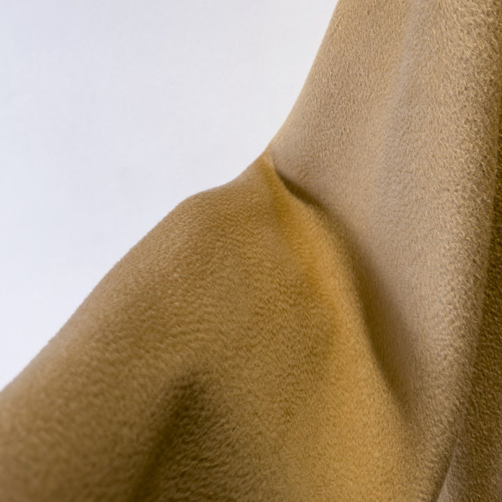 Damen Sophisticated Texturiertes Stoff Schal – Avelisse