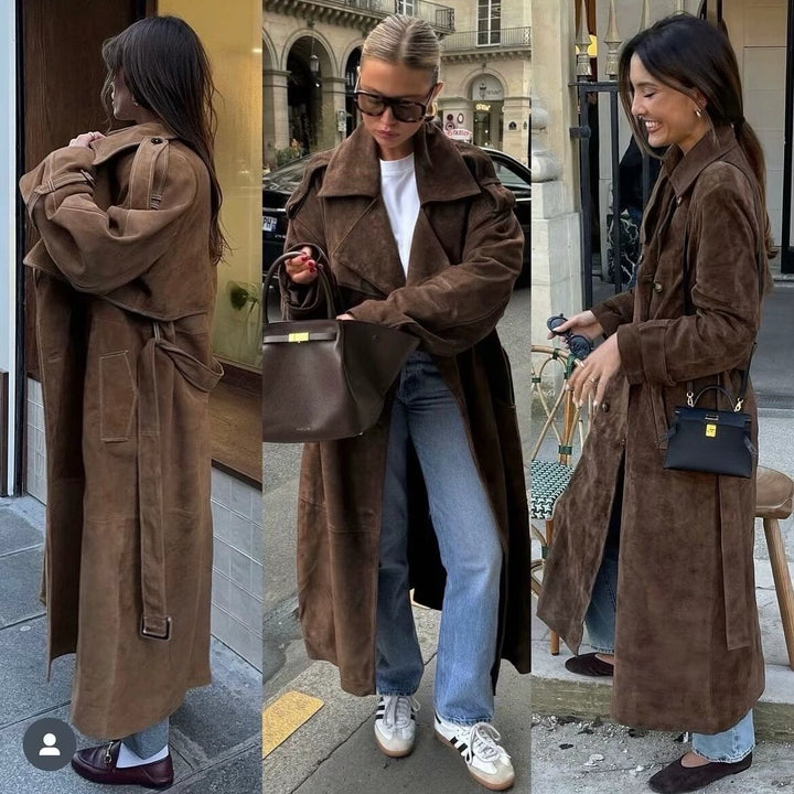 Damen Langer Oversize-Veloursleder-Trenchcoat mit Bindegürtel und Schulterriegeln Echo Archiv