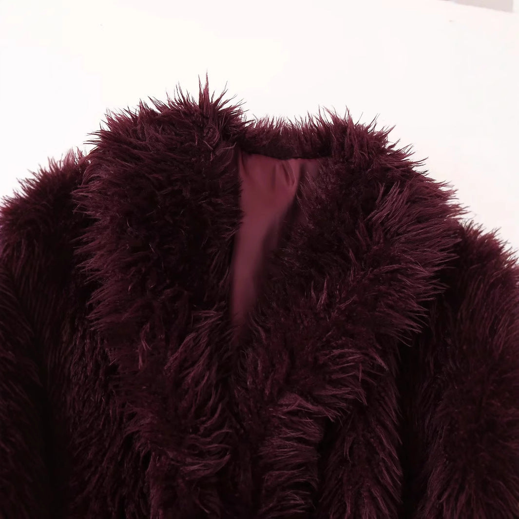 Damen kurz geschnittener Kunstfell-Blouson mit vollem Flor und Schalkragen – Célinea