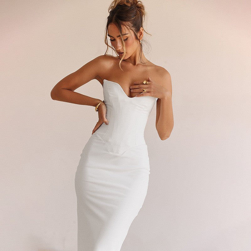Damen Elegantes Abendkleid mit herzförmigem Ausschnitt und schwingendem Saum Echo Archiv