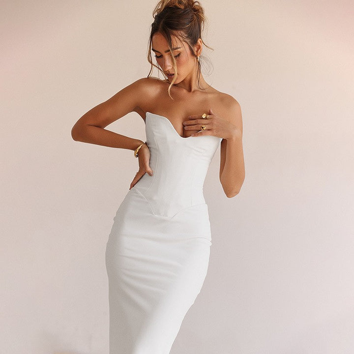 Damen Elegantes Abendkleid mit herzförmigem Ausschnitt und schwingendem Saum Echo Archiv