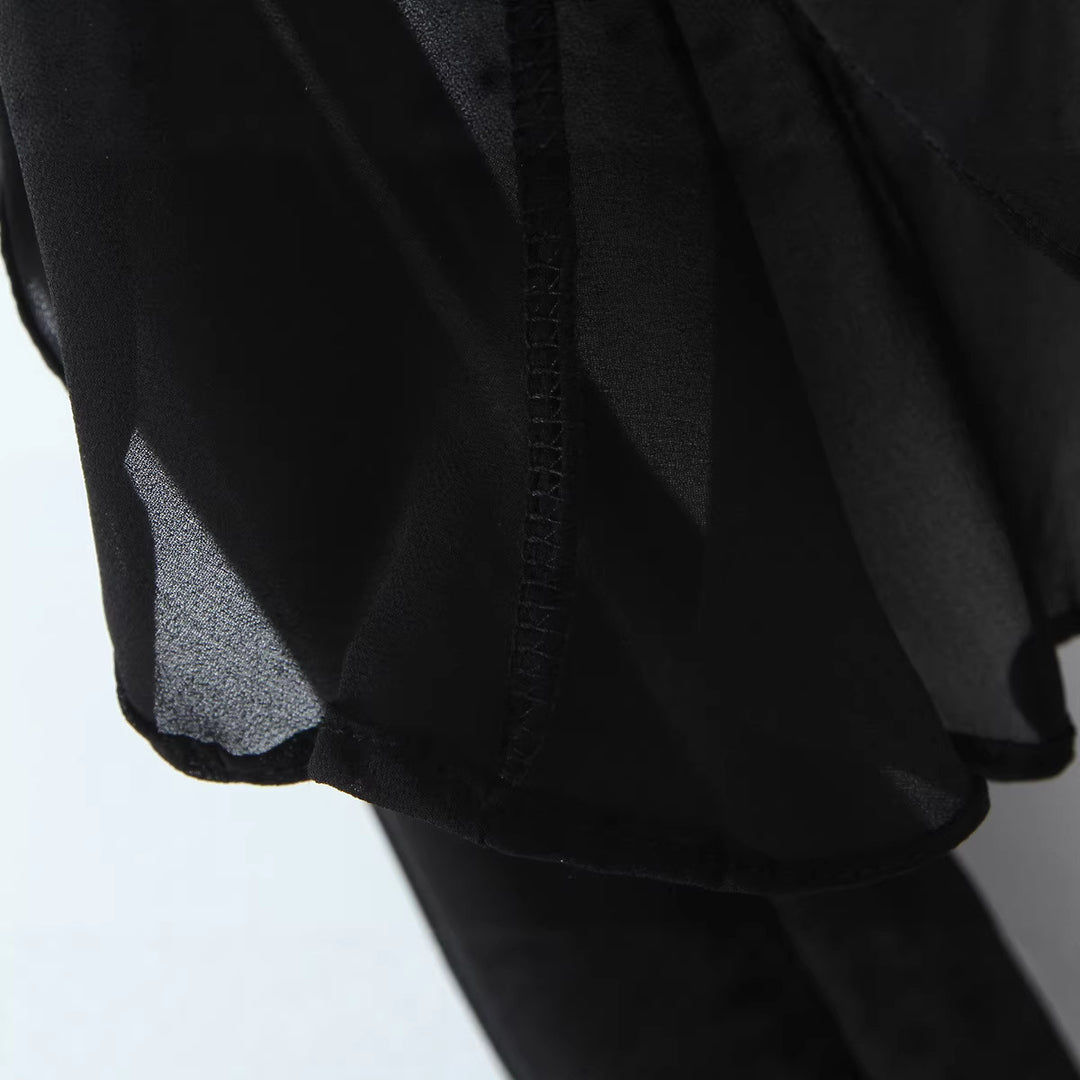 Damen Corsagenbluse mit Spitzen‑Corsage, gerafftem Dekolleté und Volantsaum Echoarchiv