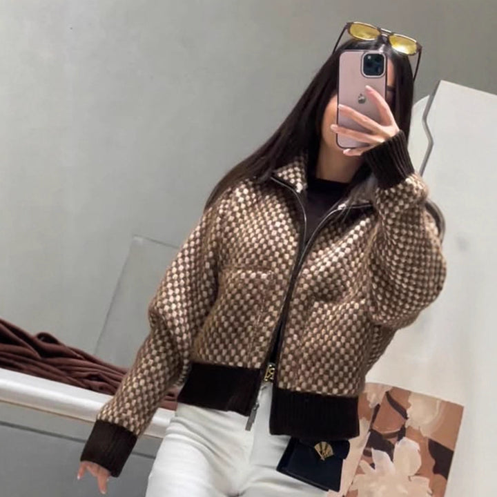 Damen Kurzgeschnittener Strick-Zipcardigan mit Kapuze und Strukturmuster Echoarchiv