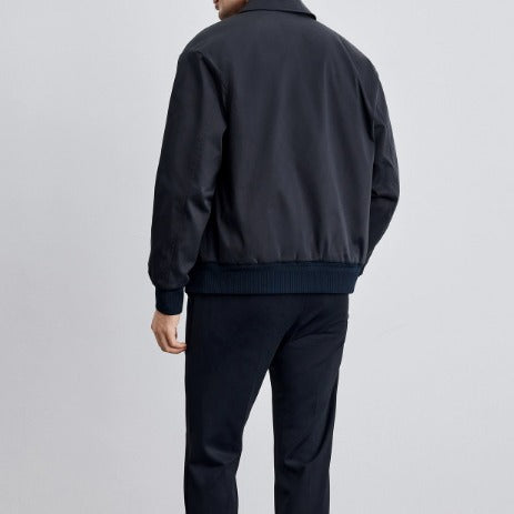 Herren klassische Harringtonjacke mit Rippsaum und verdecktem Reißverschluss Echoarchiv