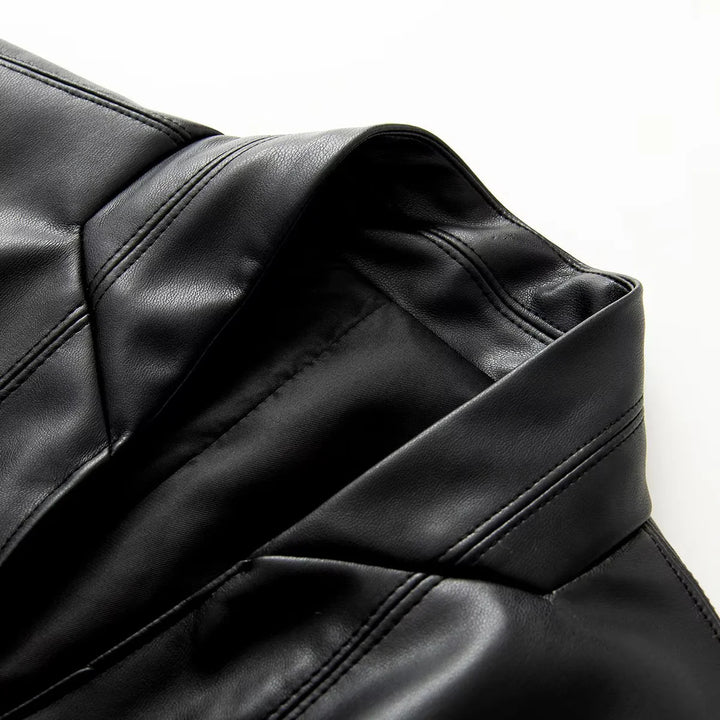 Damen nan taillierter veganer Lederimitat-Mantelblazer mit Schalkragen, Zierknopfgürtel und Einschubtaschen Echo Archiv