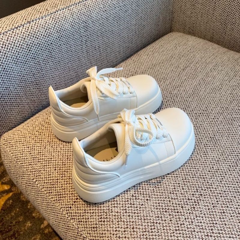 Damen Chunky Sneakers mit bequemer Plattform und stylischem Design Echo Archiv