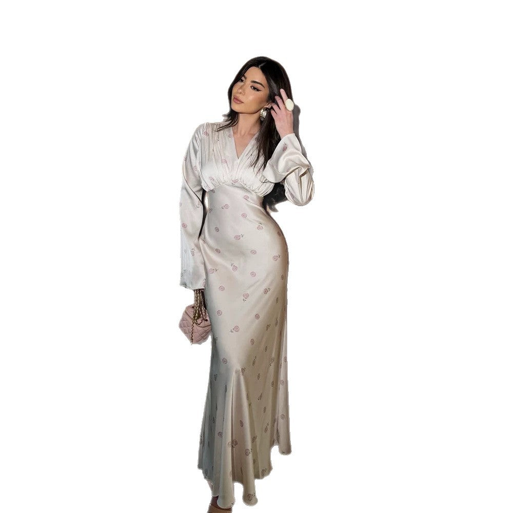 Damen Satinabendkleid mit Empire-Taille, V-Ausschnitt und zartem Blumenprint Echoarchiv