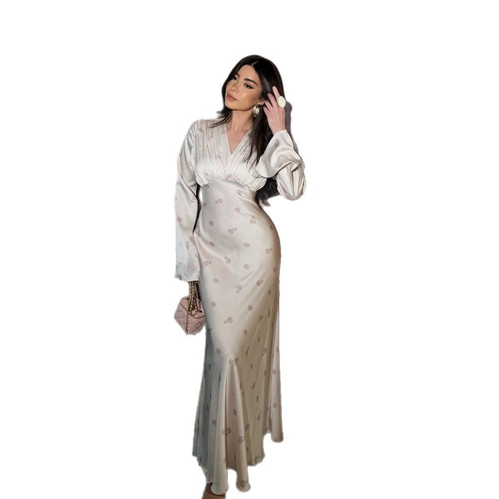 Damen Satinabendkleid mit Empire-Taille, V-Ausschnitt und zartem Blumenprint Echoarchiv