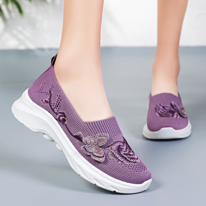 Damen Elegante Slip-On Sneakers mit floralen Stickereien Echo Archiv
