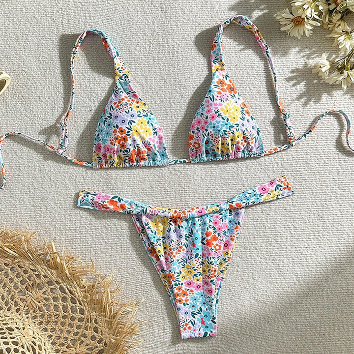 Damen Triangel-Bikini mit frischem floralen Design Echo Archiv