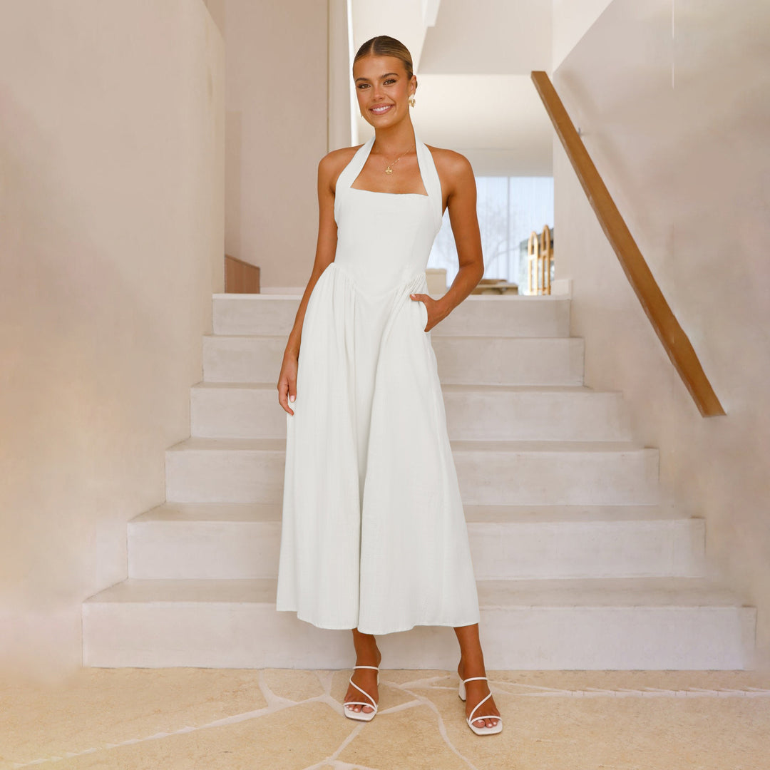Damen Maxikleid mit schulterfreier Silhouette und eleganter Taillierung Echo Archiv