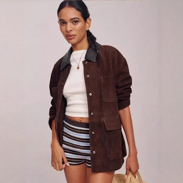 Damen Oversize-Utility-Jacke aus Veloursleder‑Optik mit Kontrastkragen & aufgesetzten Pattentaschen Echoarchiv