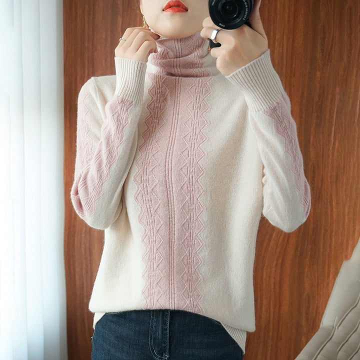 Damen Premium-Rollkragenpullover aus Feinstrick mit zentrierter Ajour‑Zopfstruktur Echoarchiv