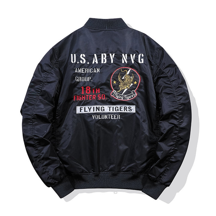 Herren Piloten-Bomberjacke im Vintage-Militärlook mit aufgestickten Patches und Ärmel-Utilitytasche Echo Archiv