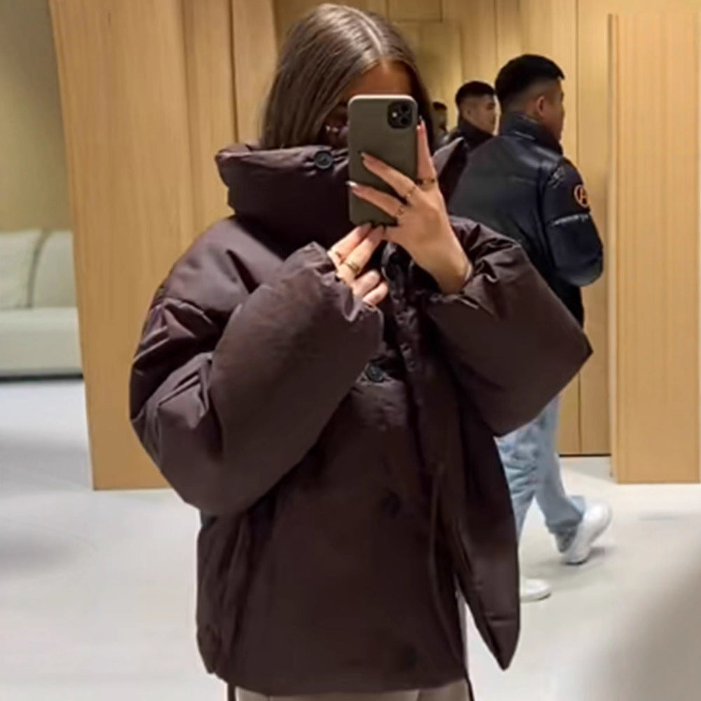 Damen Kurze wattierte Oversize-Pufferjacke mit Kapuze und Bindegürtel Echoarchiv