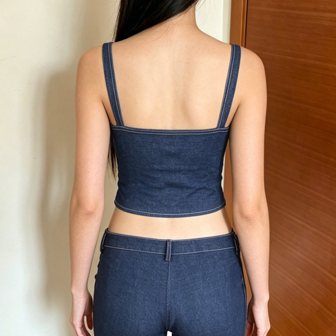 Damen Denim Crop-Top mit modischem Schnitt und verstellbaren Trägern Echo Archiv