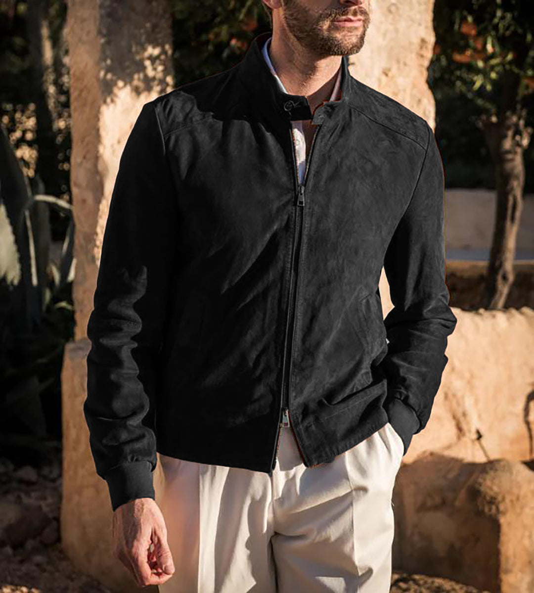 Herren Elegante und lässige Wildlederjacke Echoarchiv