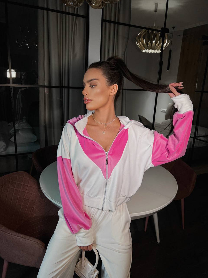 Damen kurze Velours-Zipperjacke mit V-förmigem Einsatz, überschnittenen Ärmeln und elastischem Saum – Célinea