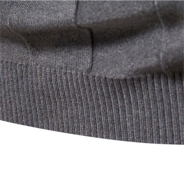 Herren Strickpullover mit hochgeschlossenem Kragen und eleganter Rippstruktur Echoarchiv