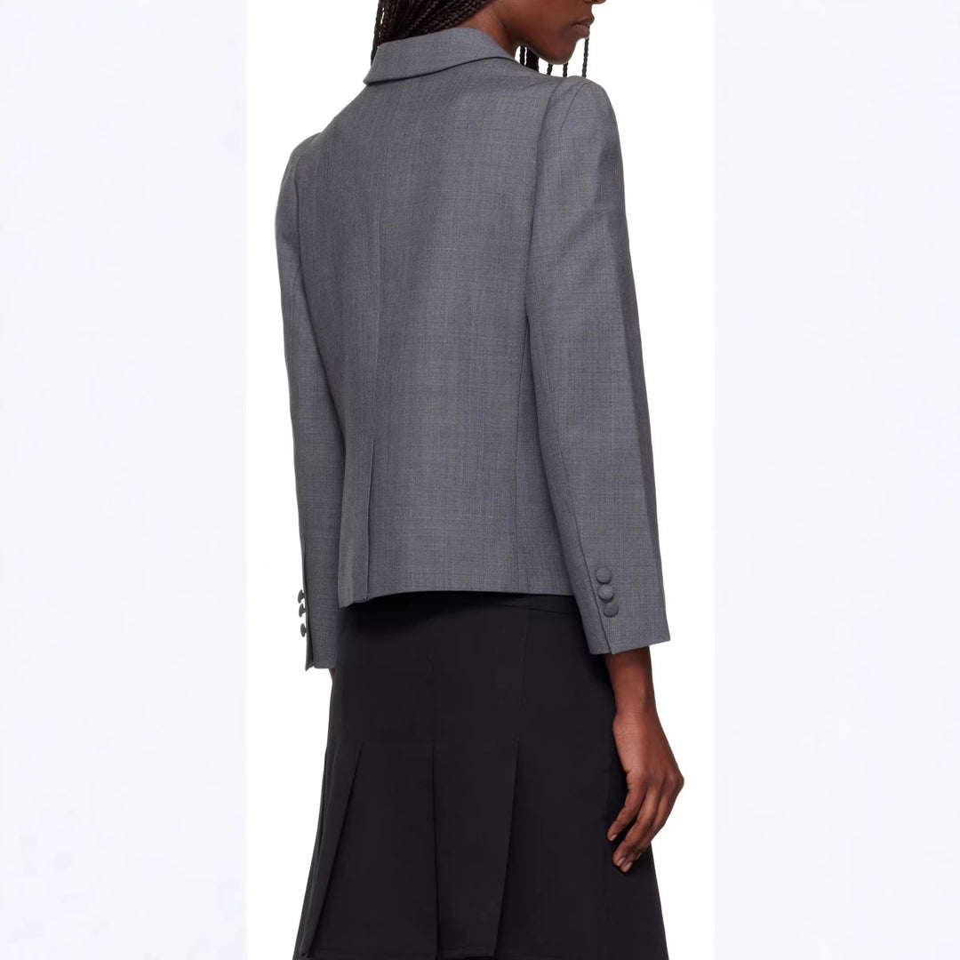 Damen Kurzblazer im taillierten Vintage Tailoring mit bezogenen Knöpfen Echoarchiv
