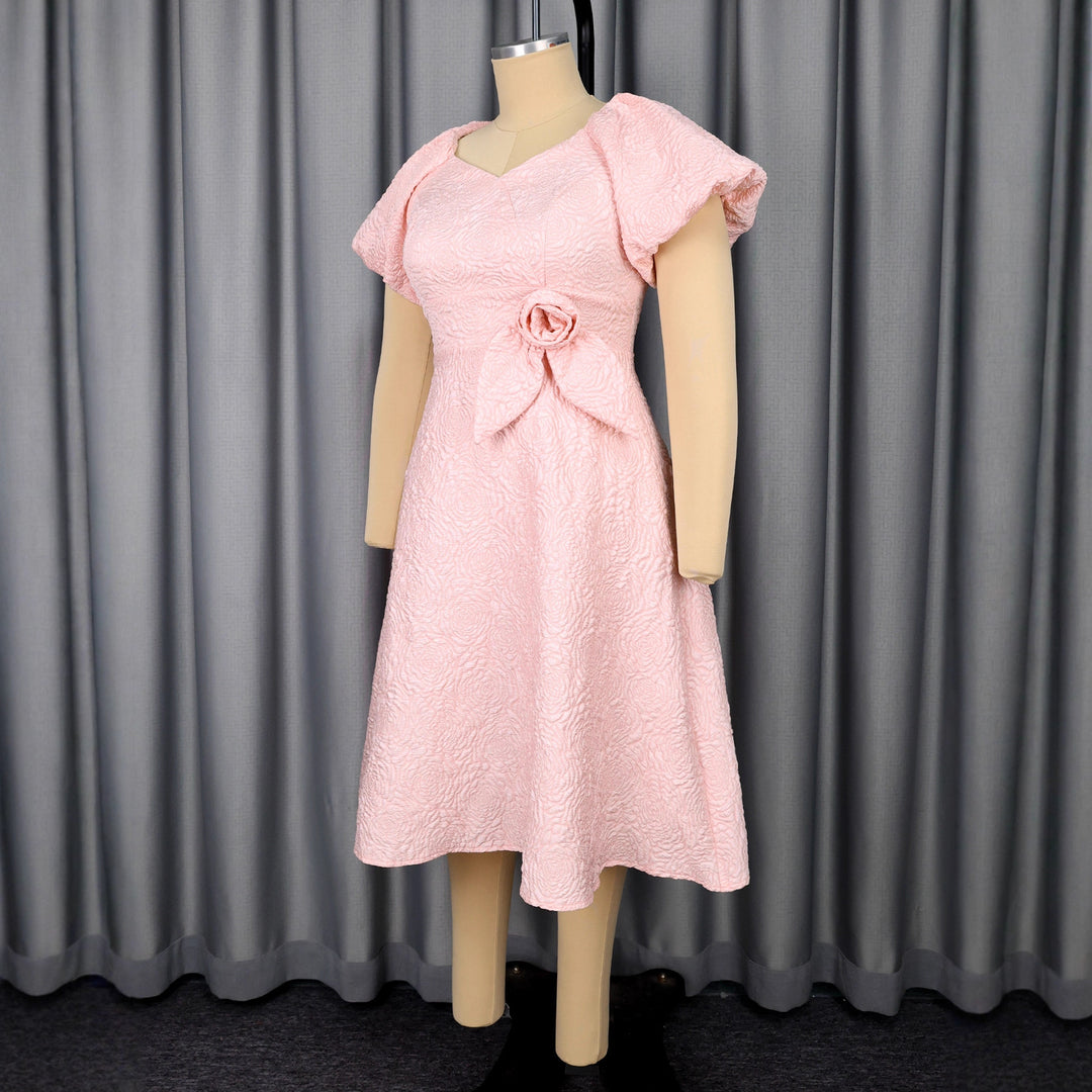 Damen Kleid mit voluminösen Puffärmeln und eleganter Schleifenapplikation Echo Archiv