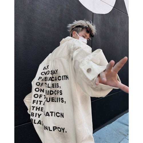 Herren Oversize-Denimjacke mit Fransen und grafischem Druck Echoarchiv