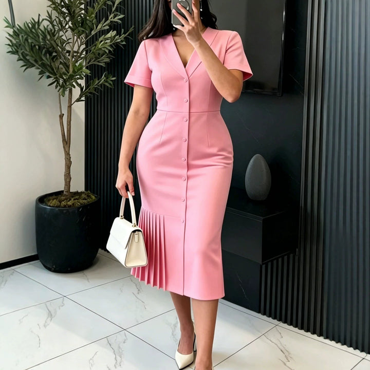 Damen figurumspielendes Midi-Kleid mit plissierten Details Echo Archiv